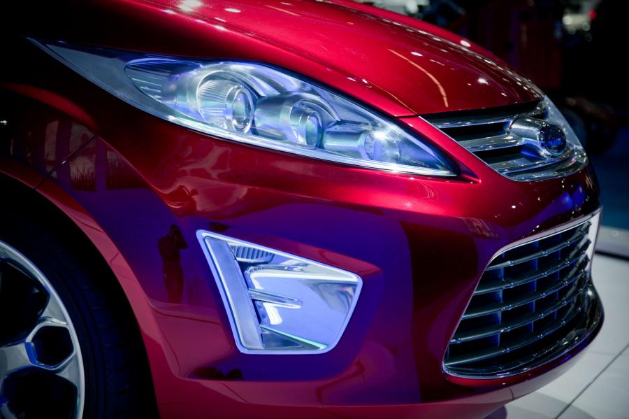  Ford Fiesta Sedan 2009 года  (фото 4 из 12)